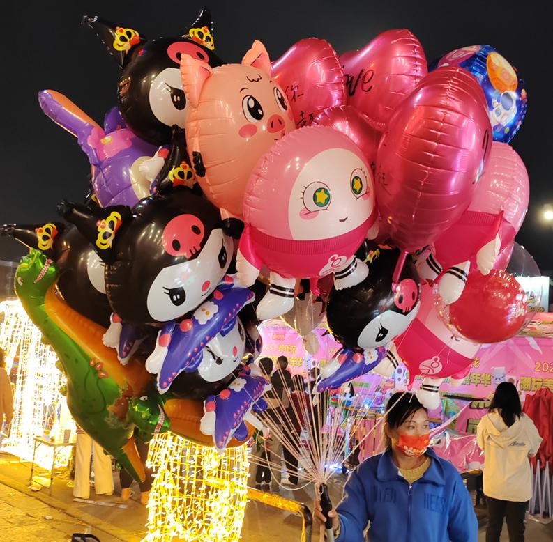 Pourquoi les ballons de feuille ne peuvent-ils pas voler après avoir été gonflé?
