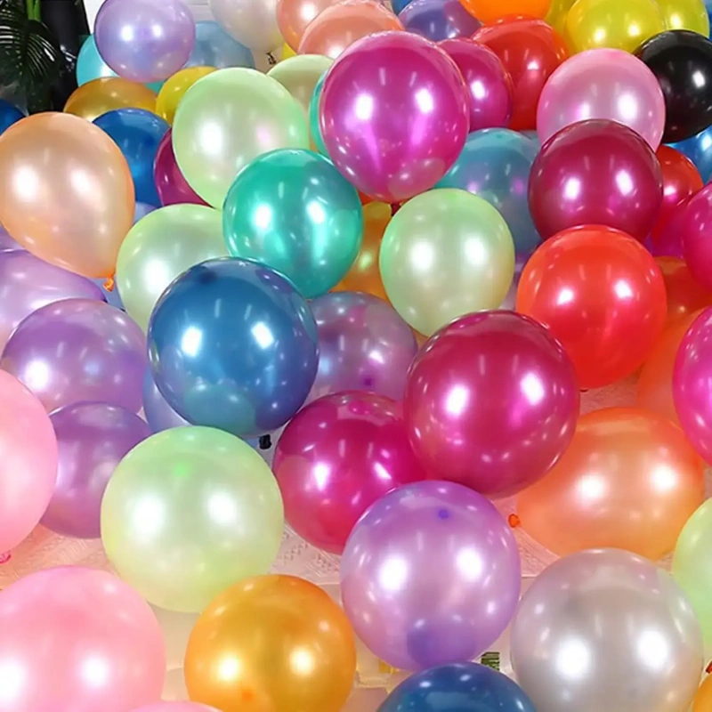 Comment vérifier la cohérence de la finition du ballon en latex nacré à l'arrivée