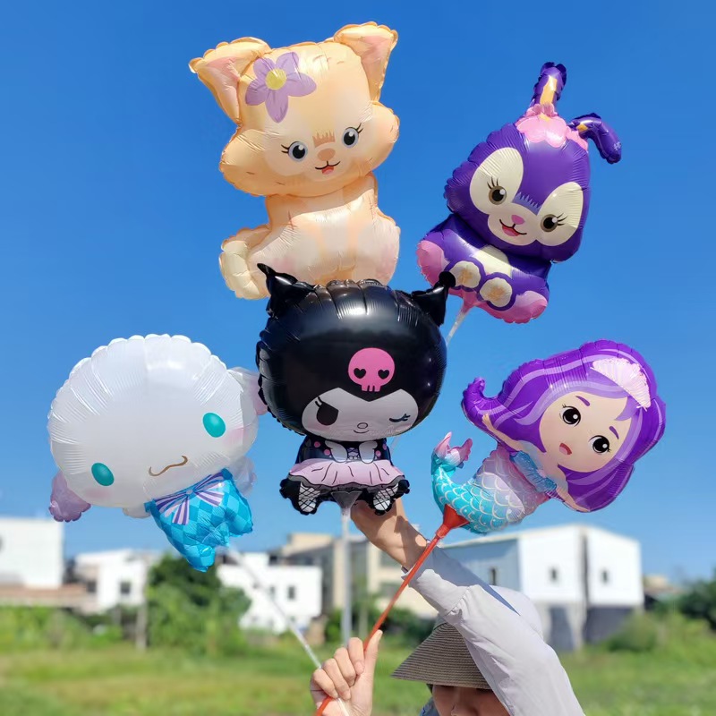 mini ballons en aluminium sur bâtons